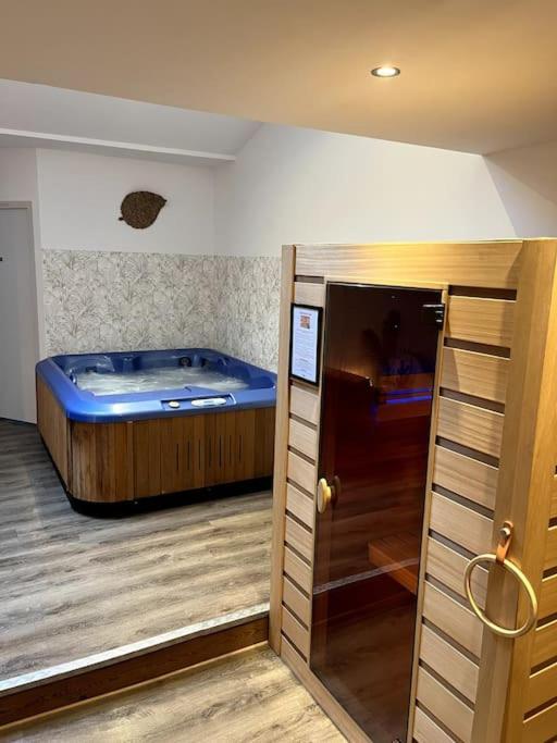 La Suite, Avec Jacuzzi & Sauna Muret